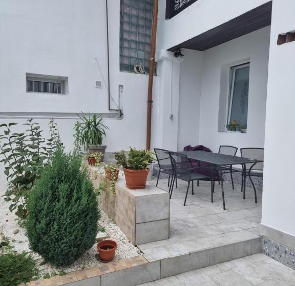 اتاق استاندارد, Casa Musceleana