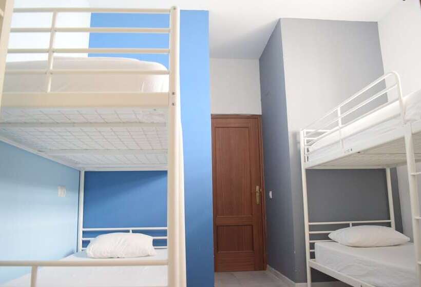 四人标准间, Hostal Baobab