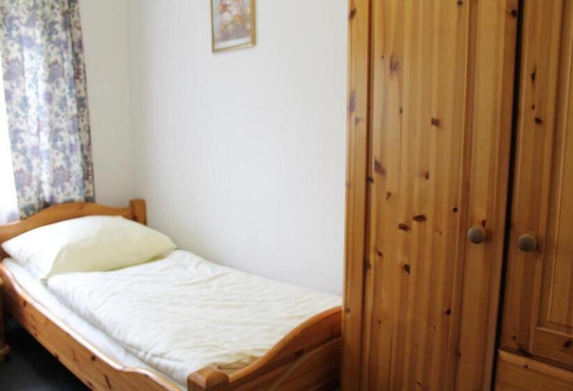 Номер Стандарт, Pension Locarno