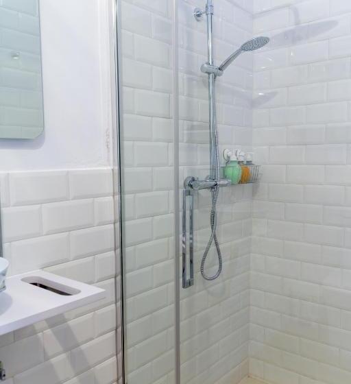 スタンダード４人部屋, Apartamentos El Alcazar De Jerez