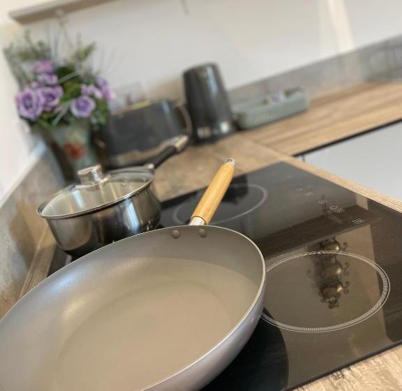 Семейное Студио, Albion Boutique Guest House