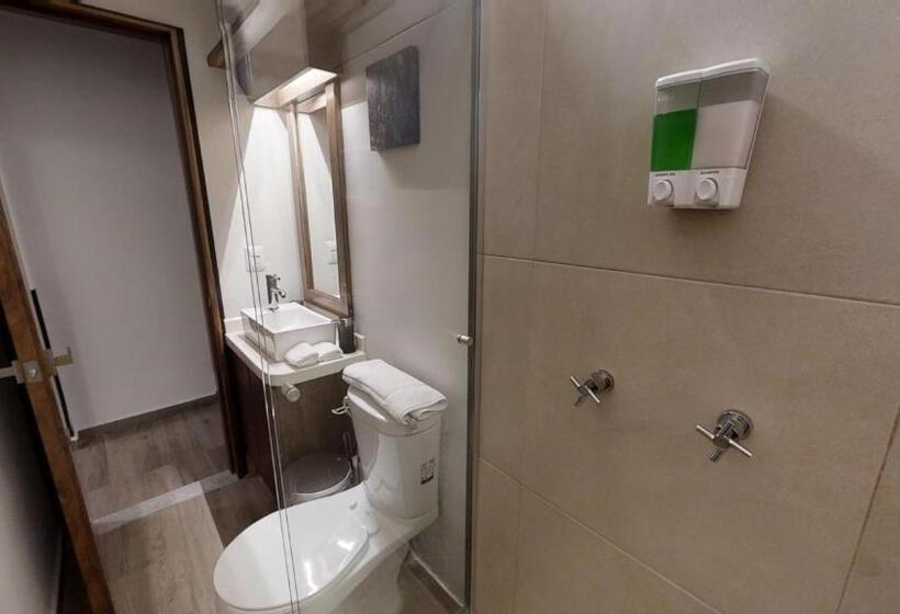 Junior Suite, Tokio Suites