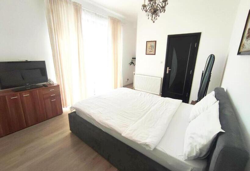Номер Стандарт, Regal Guest House