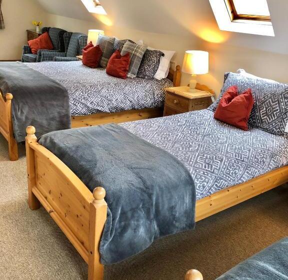 Семейный Номер, Cornerways B&b