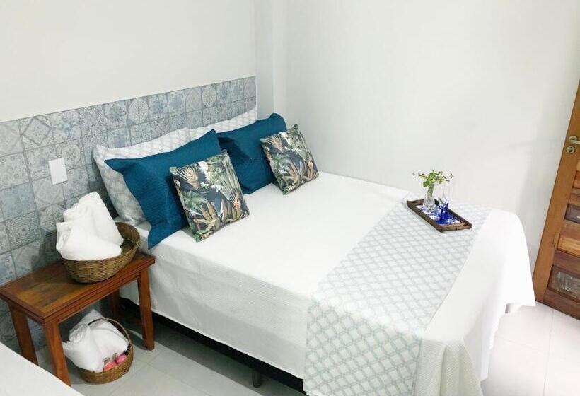 Quarto Triplo Estandar, Lux Pousada
