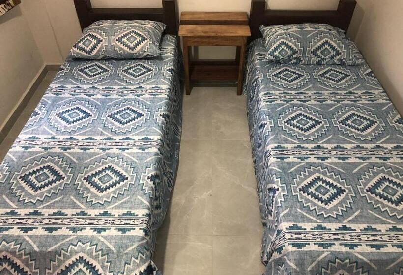 Quarto Estandar, Lux Pousada