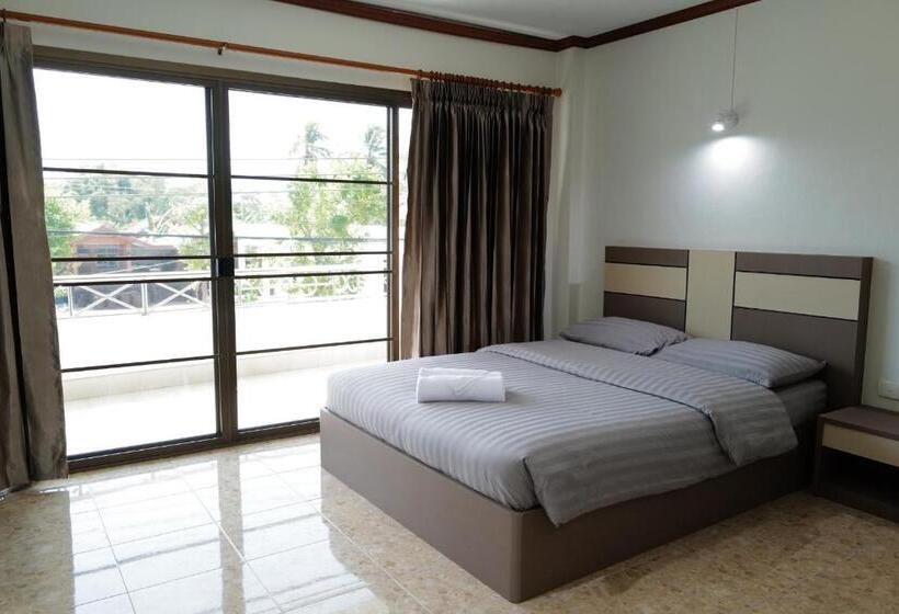 Номер Deluxe с Балконом, N.p. Apartment