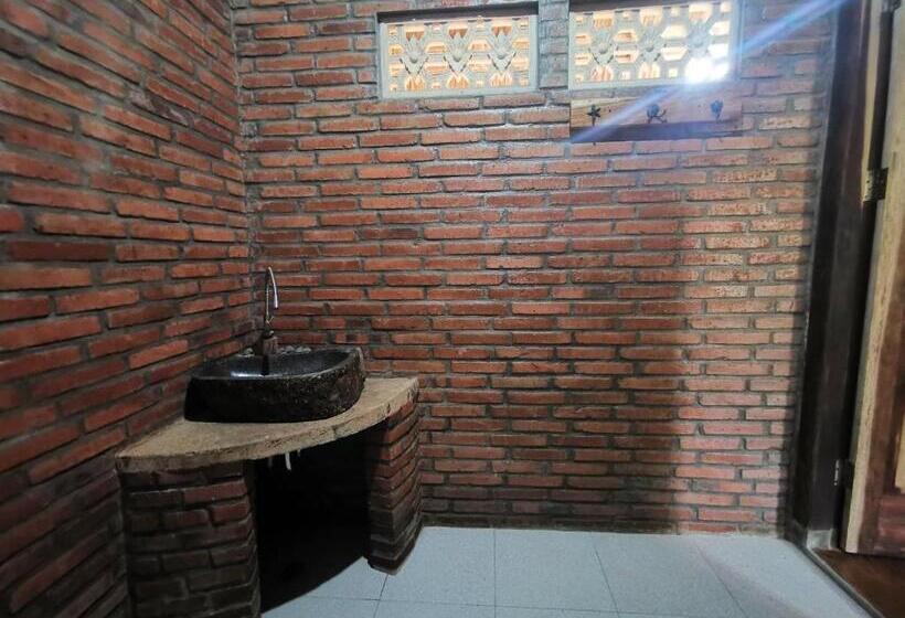 Семейный Номер, Coconut Tree Cottages