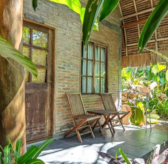 Семейный Номер, Coconut Tree Cottages