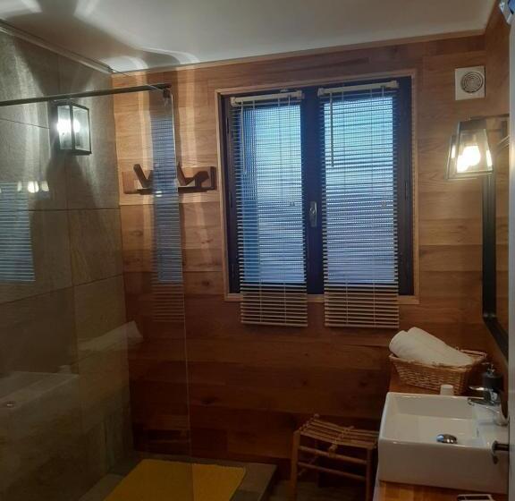 Номер Стандарт Вид на Горы, Chambre Candésie