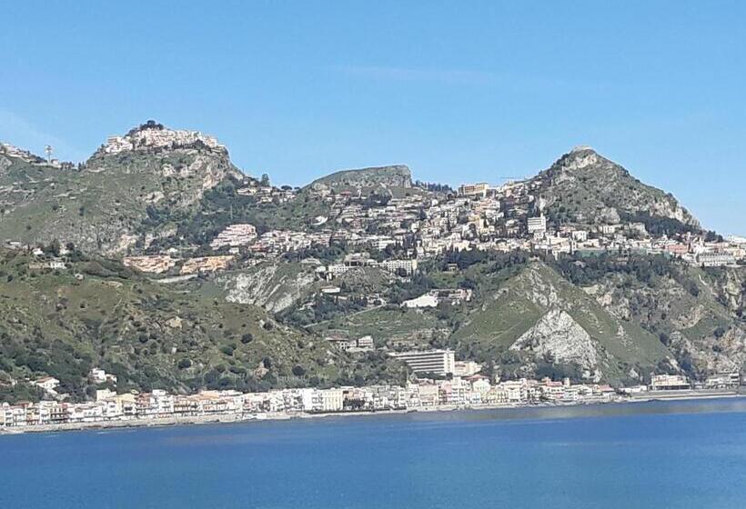 Апартаменты 1 Спальня Вид на Бассейн, Etna   Taormina