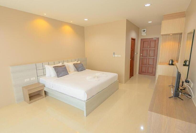 חדר סופריור עם מיטת קינג, Avarin Resort