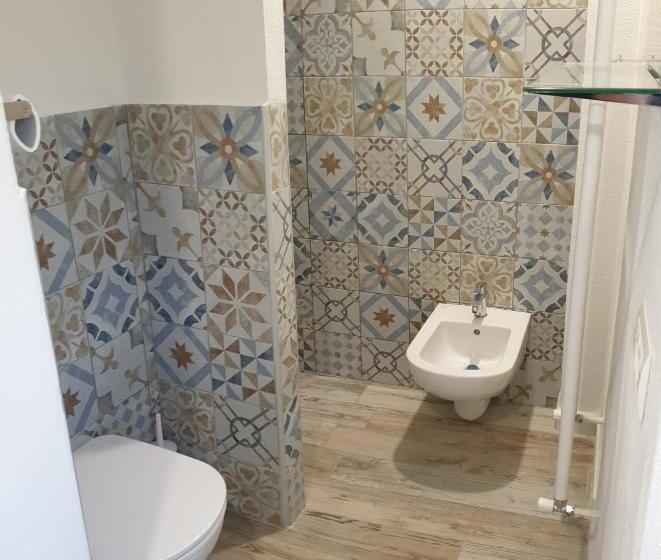 Quarto standard, Kos