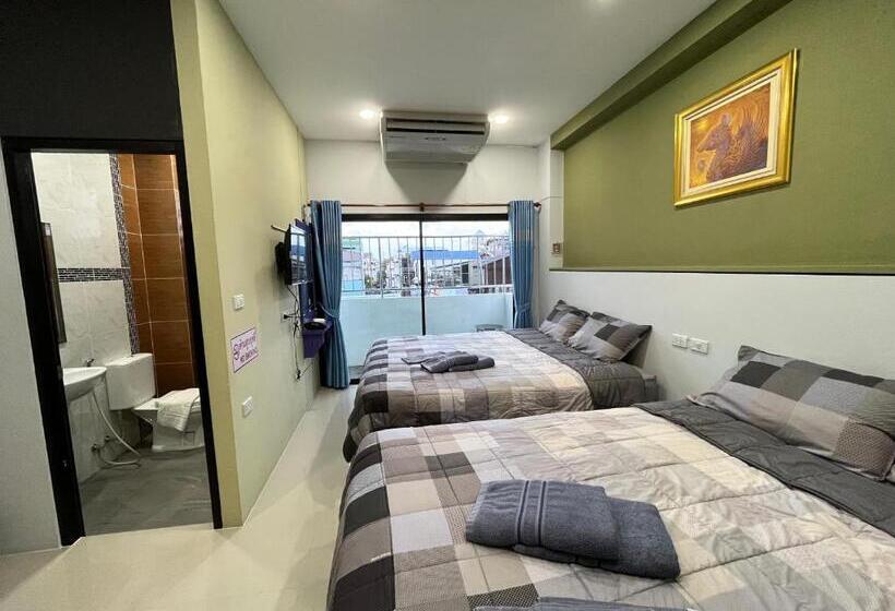 Номер Стандарт, Variety Winner Hostel