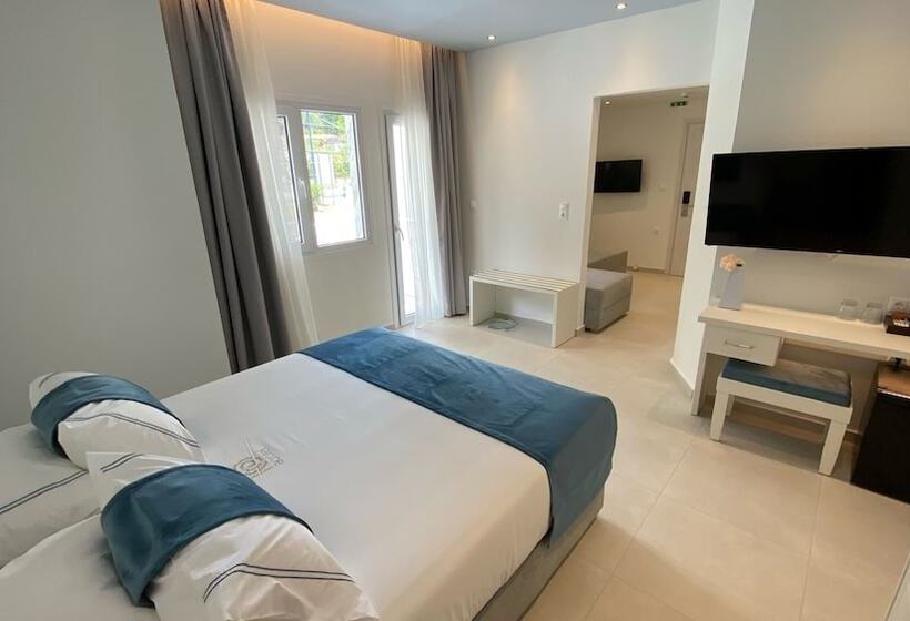 Семейный Номер, Acrotel Lily Ann Village