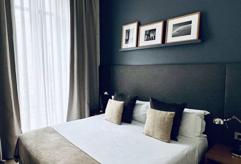 ２ベッドルームデラックスアパートメント, Apartments Sixtyfour