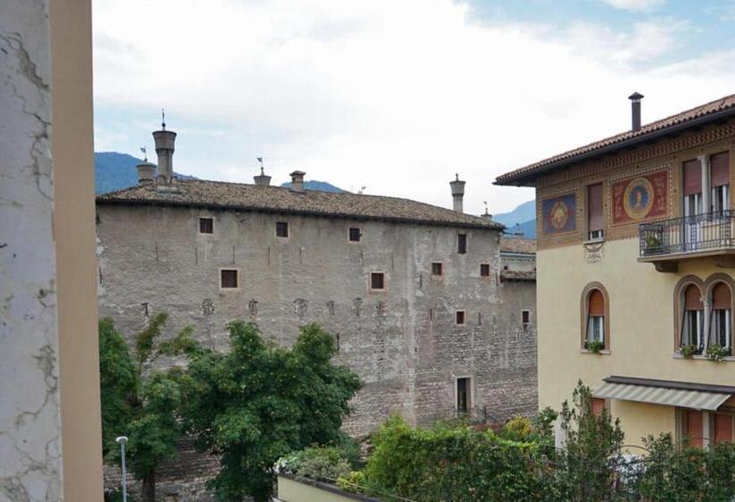 اتاق استاندارد, I Dodici Mesi Rooms&apartments