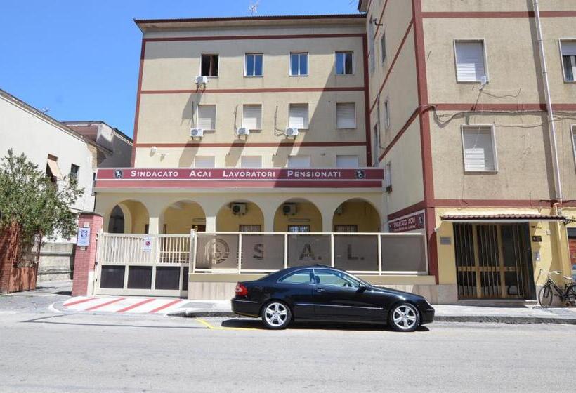 اتاق لوکس سه تخته, Caserta Deluxe Bis