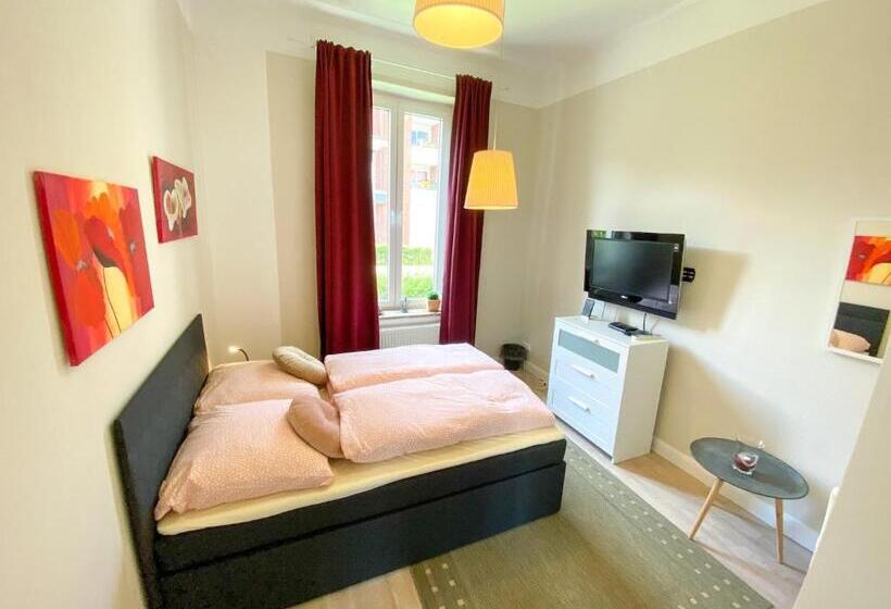 Suíte, Villa Hanseart Lübeck   Privatzimmer In Zentraler Lage