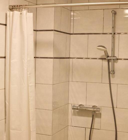 Кровать в Общей Комнате, Hostel Le Diablotin