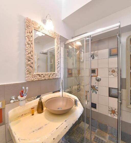 带1个卧室的带阳台的公寓, Belgodere Di Mezzavia Apartments