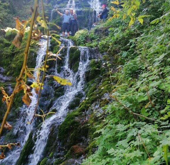 خانه 1 خوابه, Cabana Agroturistica Runc