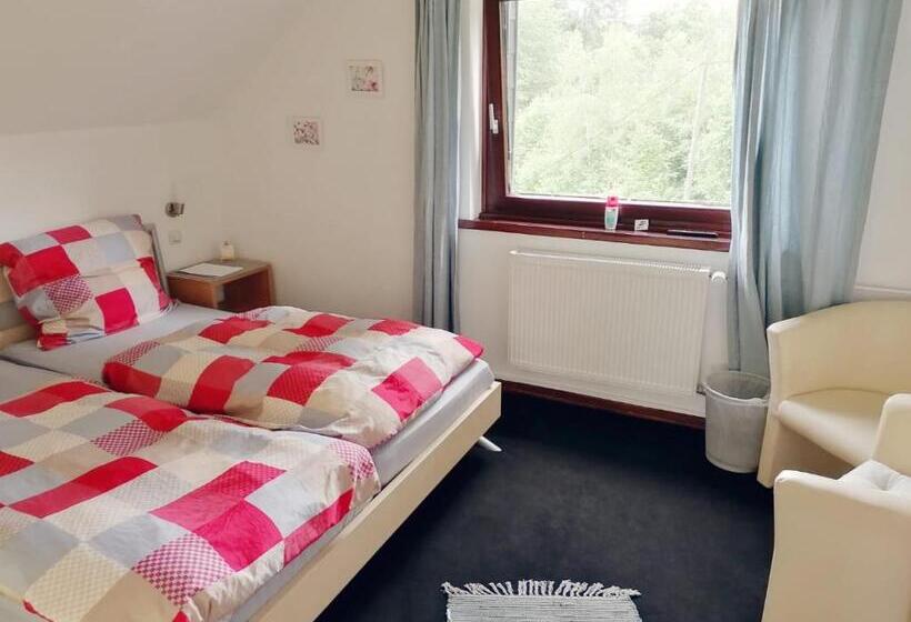 Номер Economy, Jeje Und Anna S Eifel Haus