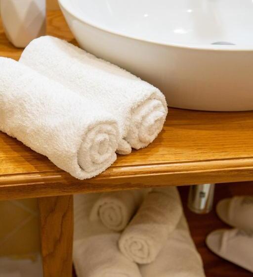 اتاق استاندارد با چشم‌انداز دریا, La Borragine Rooms