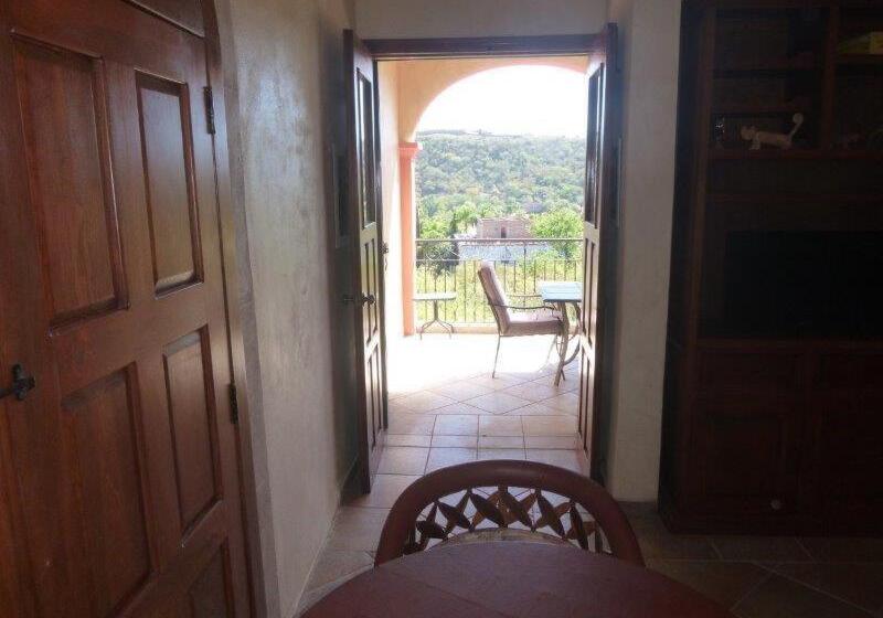 キングサイズベッドのデラックススイート, Loma De Guadalupe Alamos Sonora