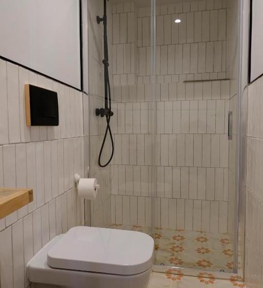سوییت دوبلکس, Hospederia Santa Clara