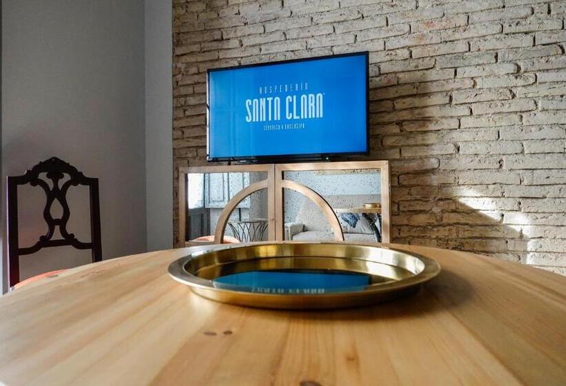 سوییت سوپریور, Hospederia Santa Clara