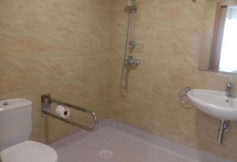 스탠다드 룸, Hostal Outarelo