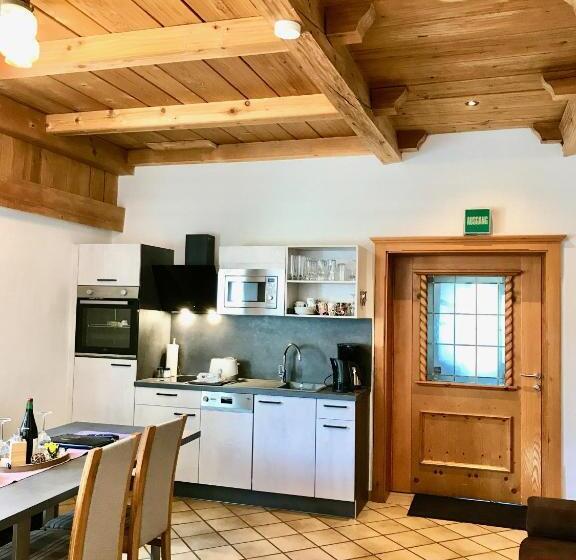 ２ベッドルームアパートメント, Restaurant Appartements Almdiele
