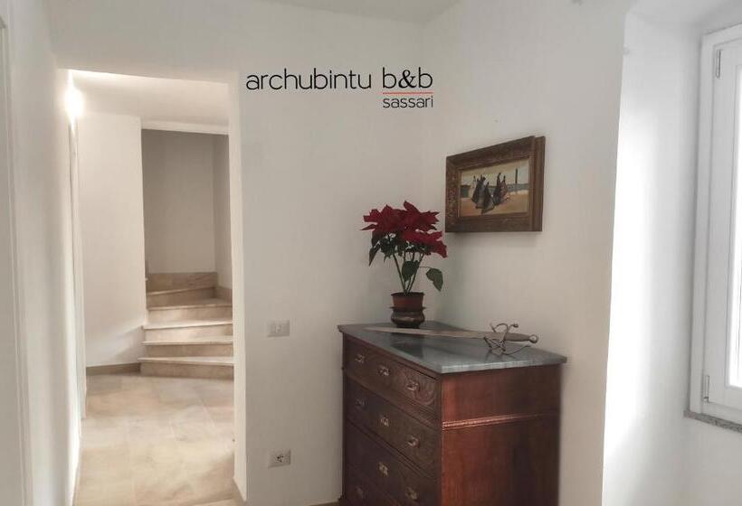 Трехместный Номер Стандарт с Балконом, Archubintu B&b
