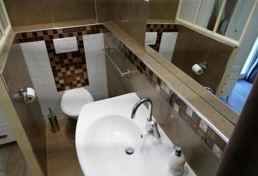 Стандартный Номер Кровать Кинг, Chambres D Hôtes De La Grande Combe