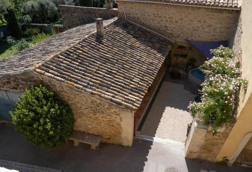 Номер Стандарт, Une Chambre En Luberon