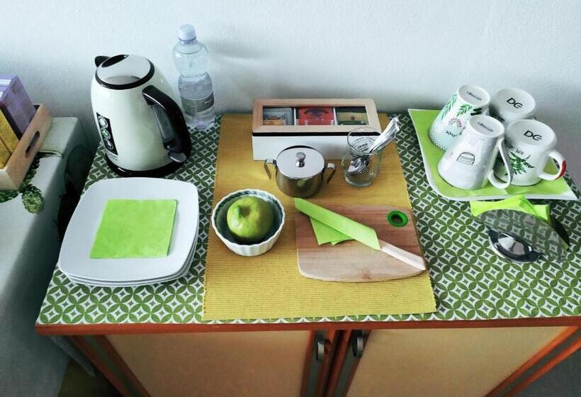 اتاق استاندارد, Lo Spicchio B&b