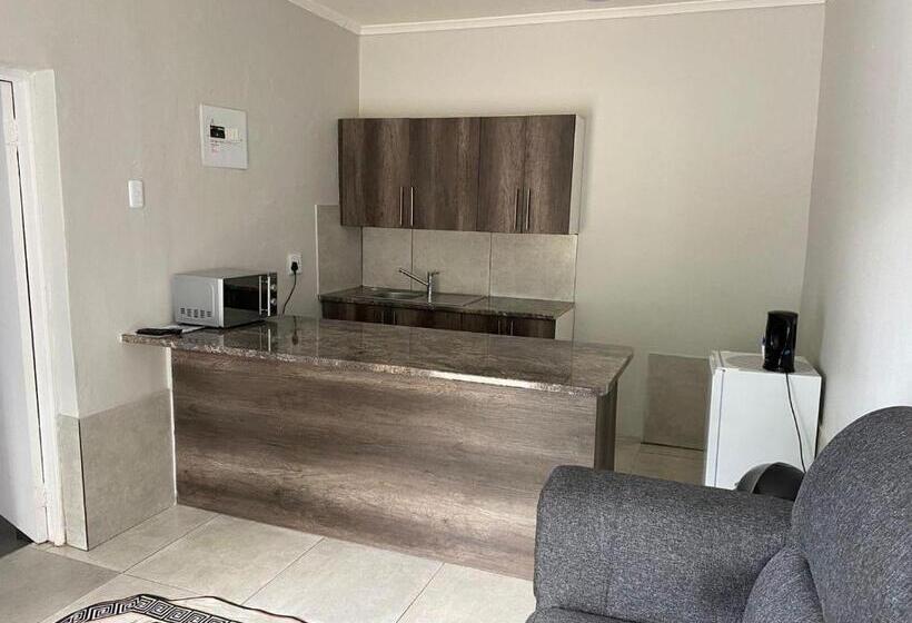 Апартаменты 1 Спальня, Conti Inn Guesthouse