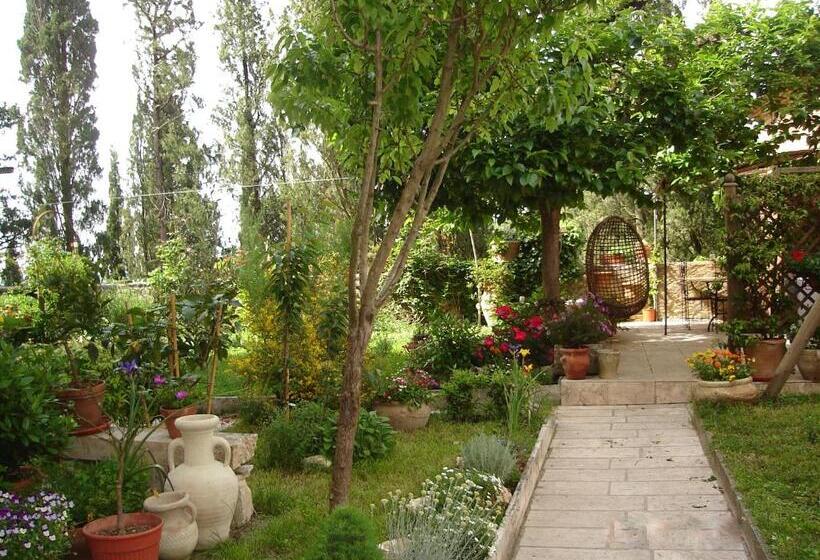 スタンダードルーム, Il Giardino Del Borgo