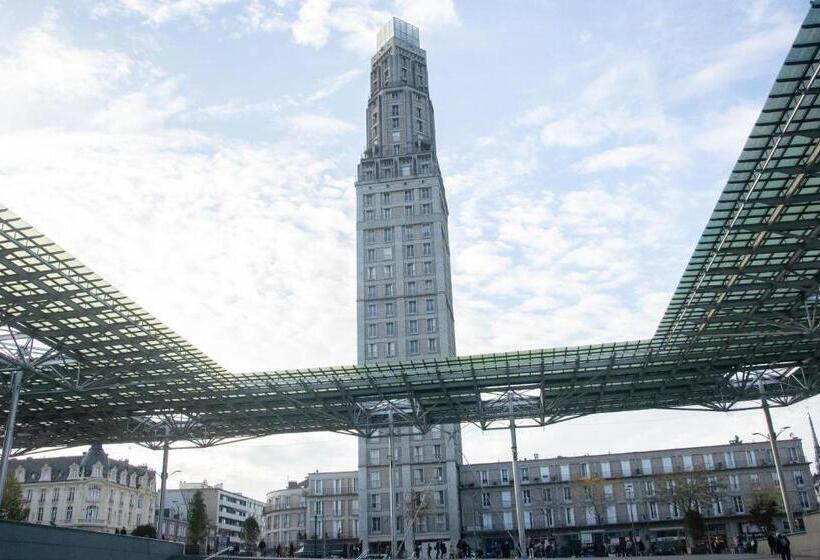 استودیوی لوکس, 15ème Droite   Tour Perret   Centre Ville   4 étoiles