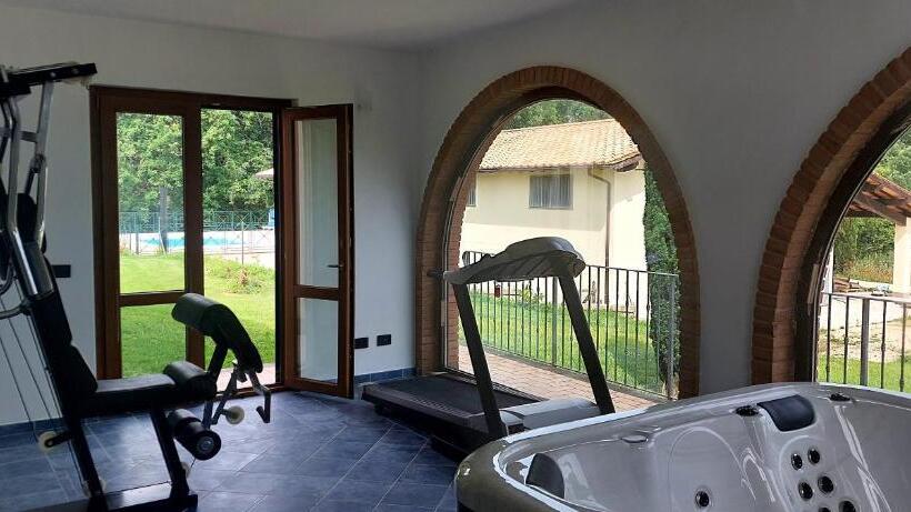 Апартаменты 1 Спальня Вид на Сад, Agriturismo Podere Bianca Maria