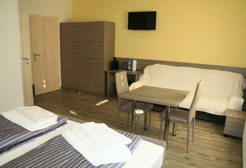 Номер Deluxe, Pension Florion