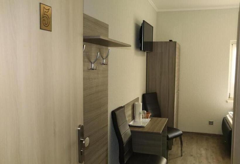 Номер Стандарт, Pension Florion