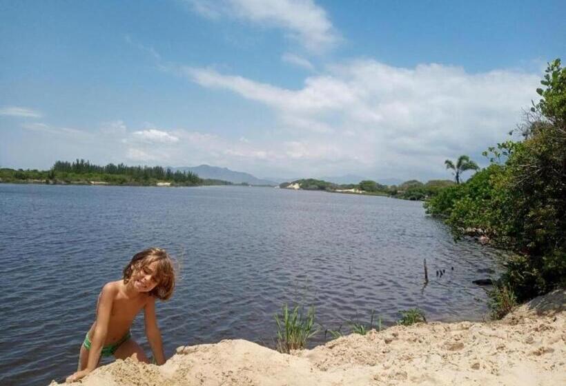 디럭스 룸, Essência Da Guarda Surf House