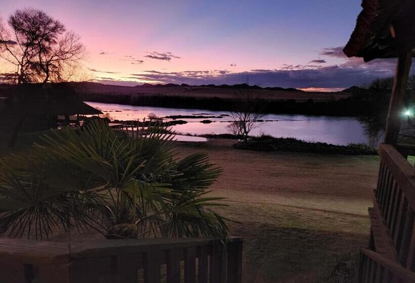 Номер Deluxe Кровать Кинг, Tzamenkomst River Lodge