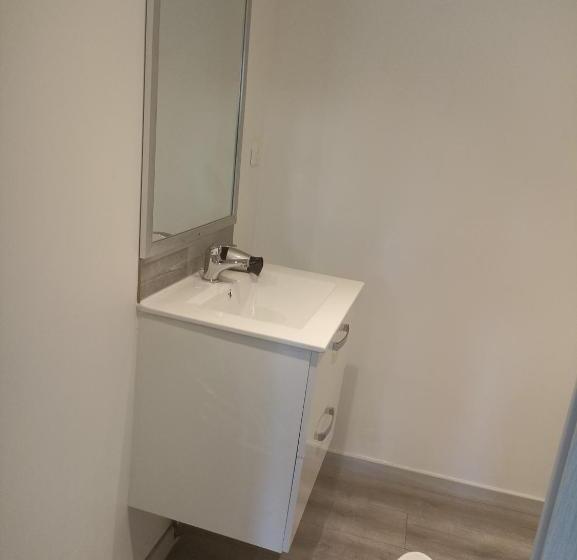 Студия Стандарт, 16 Rue Des Déportés