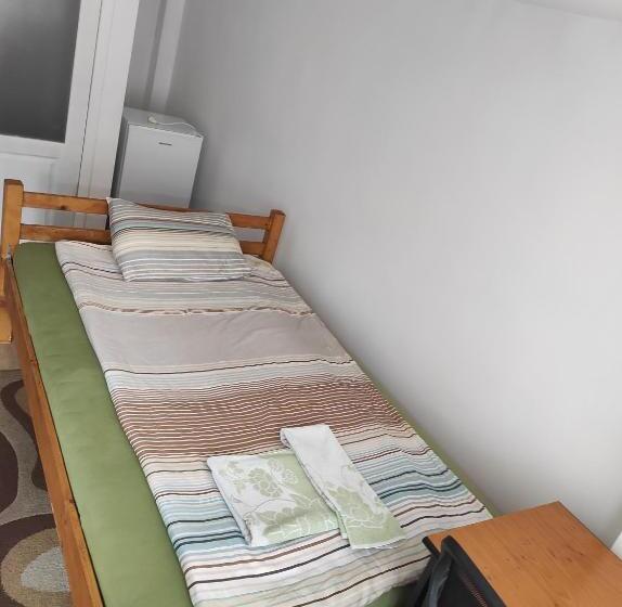 스탠다드 싱글 룸, Sport Hostel Cluj