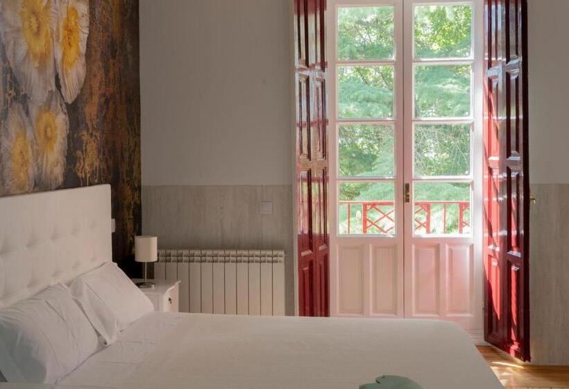 Люкс Вид на Сад, Casa Jardín El Colmenar