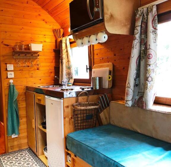 Номер Deluxe, Millygite Chalet On Wheels By The River