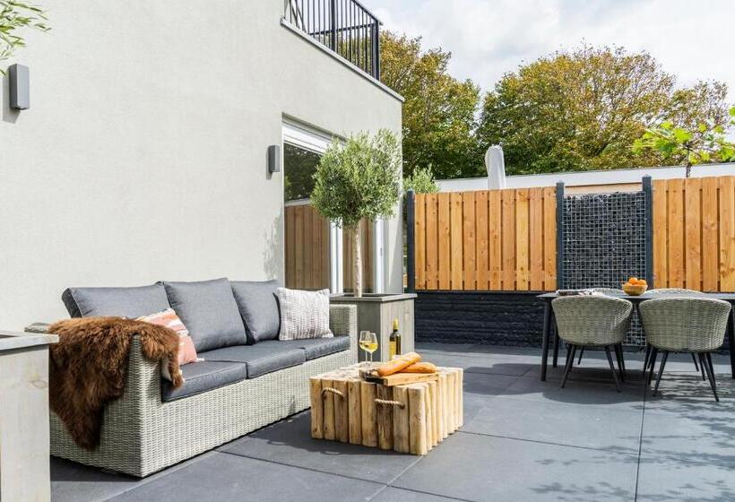 Апартаменты 2 Спальни, Just Texel Suites & Apartments